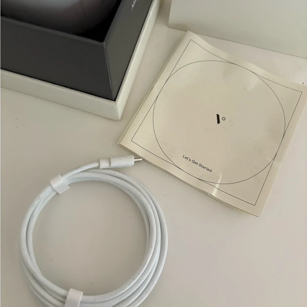 NWT Vitruvi White Stone Essential Oil Diffuser